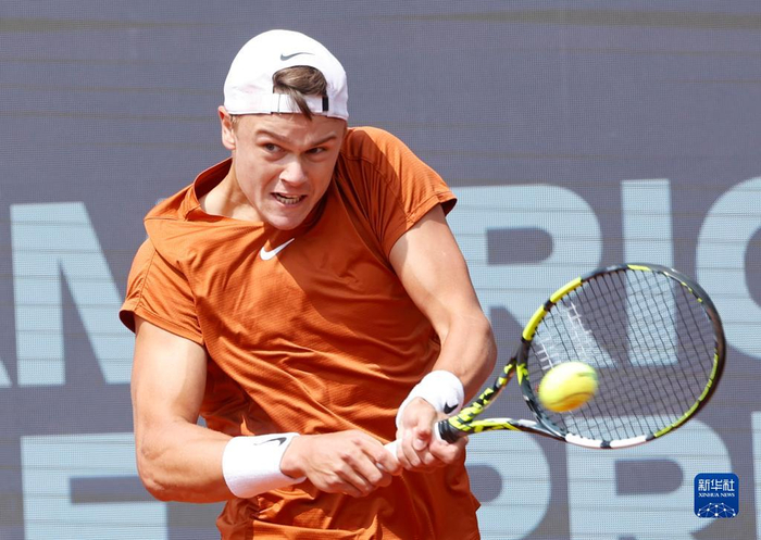 保证球队竞 保证球队竞