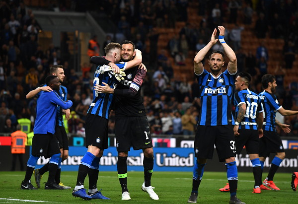 让先发与牛 让先发与牛